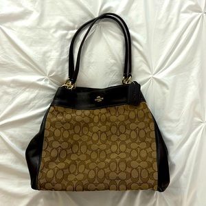 Coach Hobo Shoulder Bag